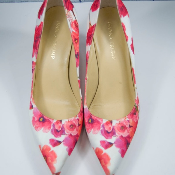 ✅Ivanka Trump Boni Fuchsia Floral High Heels - Picture 2 of 11